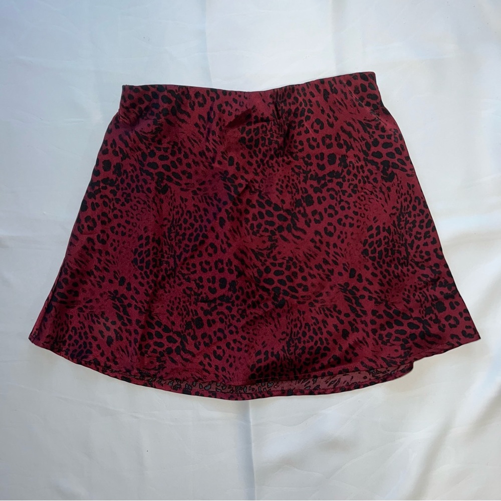Forever 21 Red Cheetah Leopard Print Mini Skirt